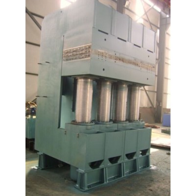 Tread Vulcanizing Machine